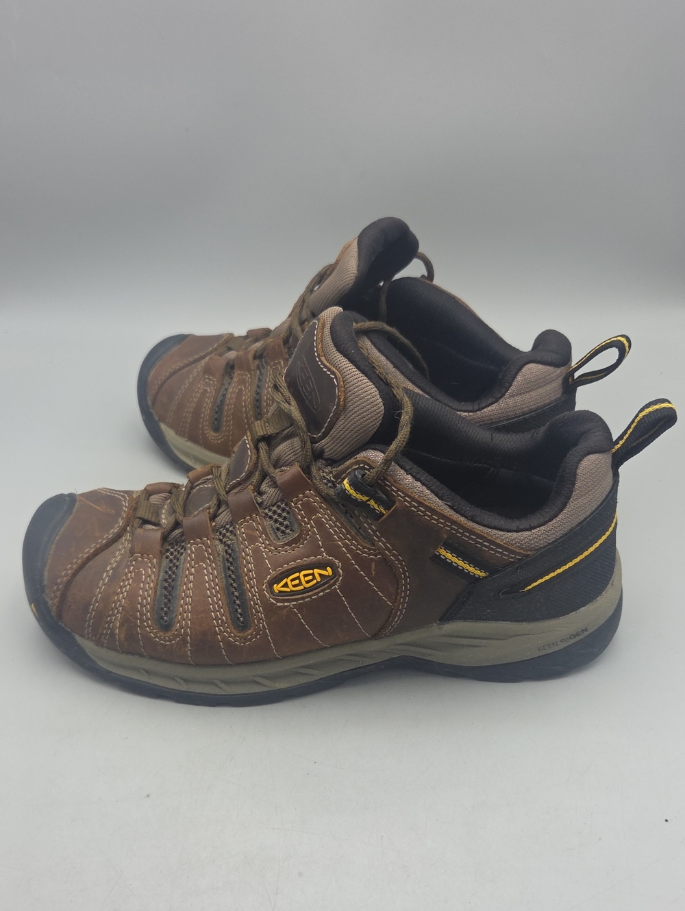 Keen Men's Flint II Soft Toe Work Safety Leather Shoe 1023241D Brown Men 9